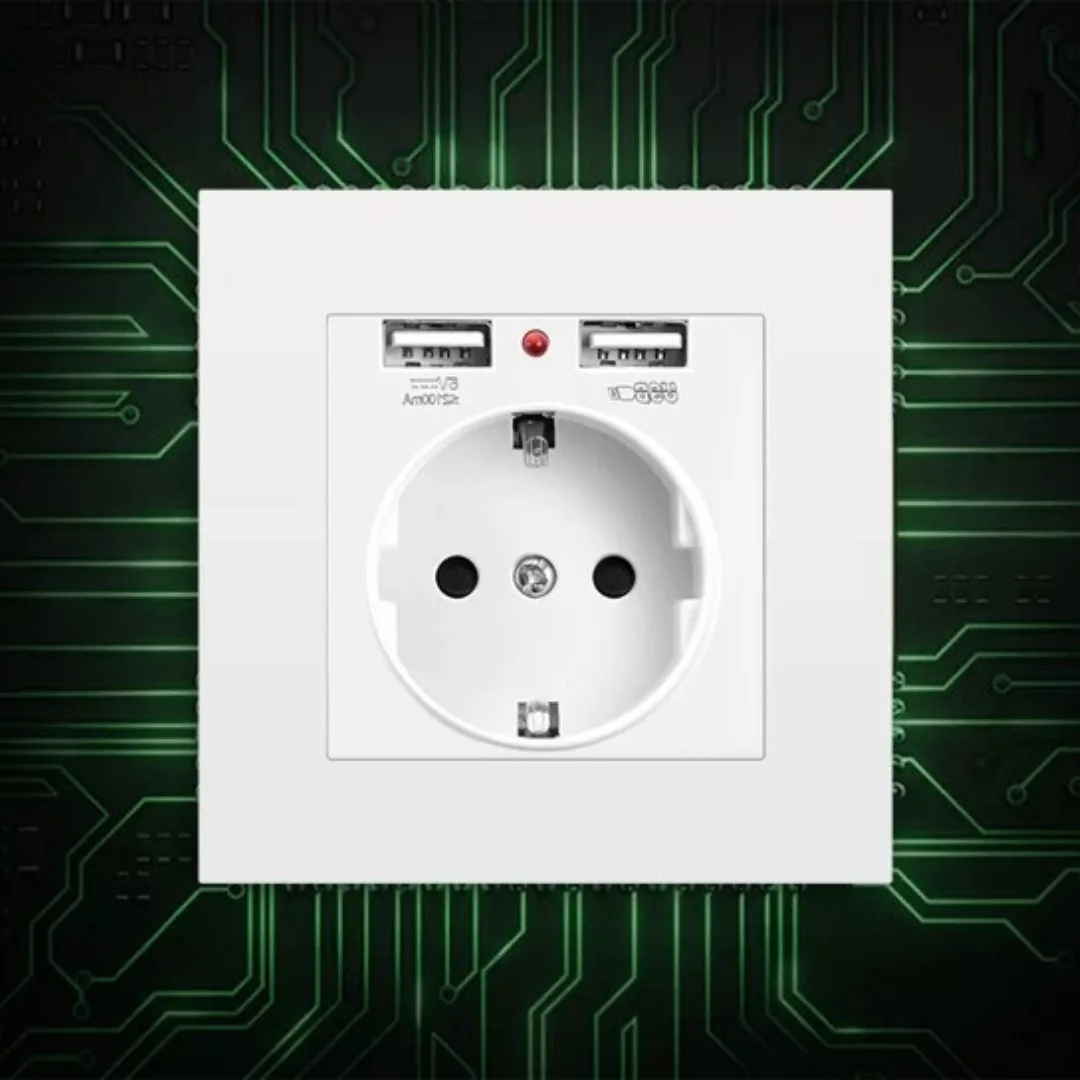 Micro espion à insérer dans prise murale