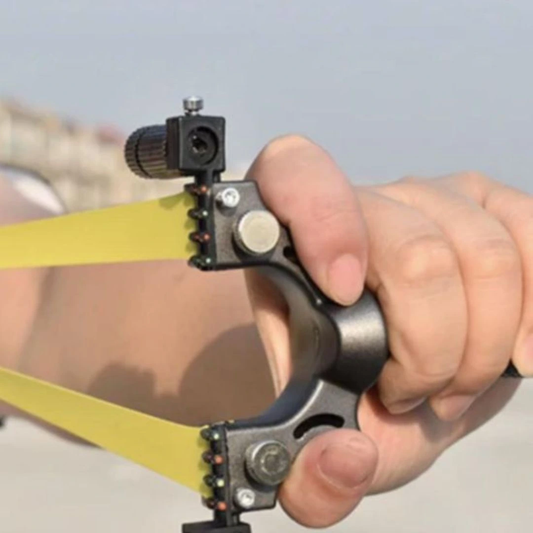 Lance Pierre Laser 12